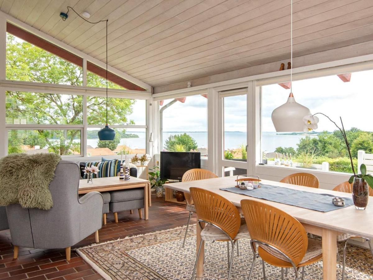 6 person holiday home in Aabenraa Buitenkant foto